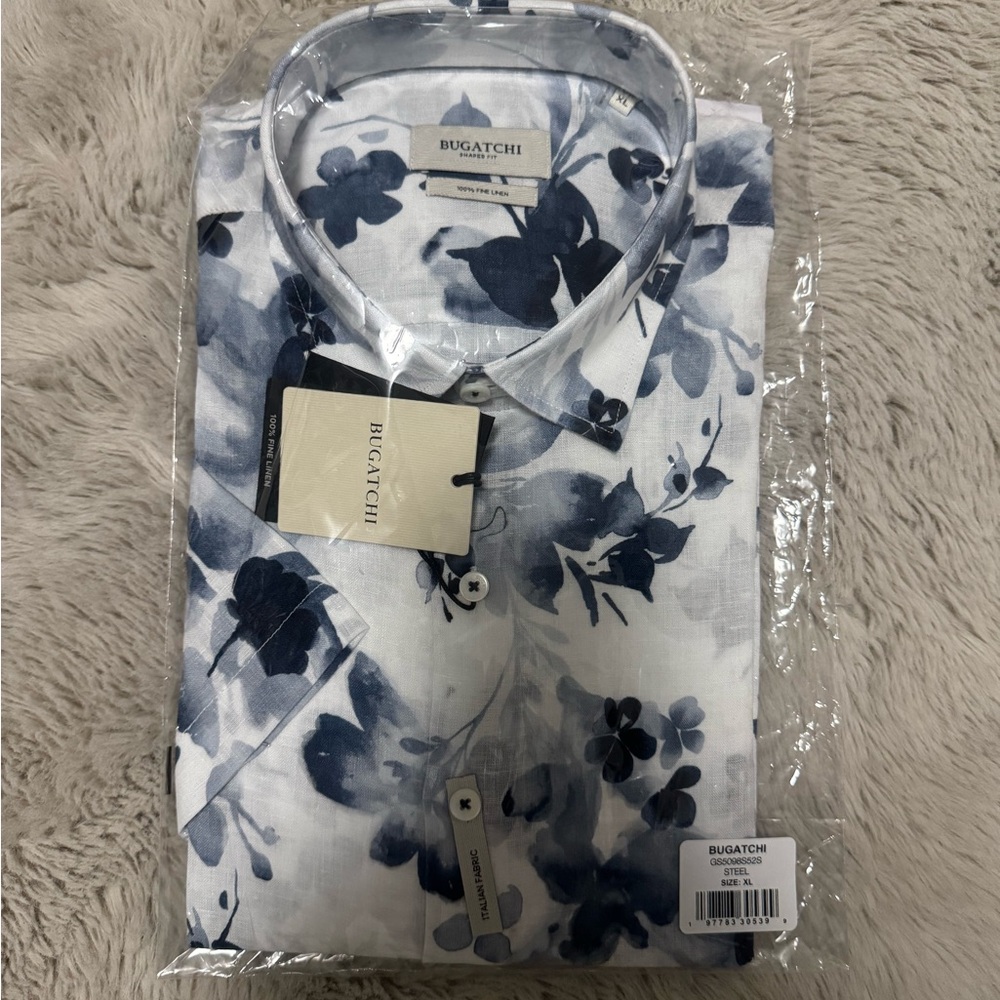 $225 NEW Bugatchi Men's Navy and White Floral Shirt
